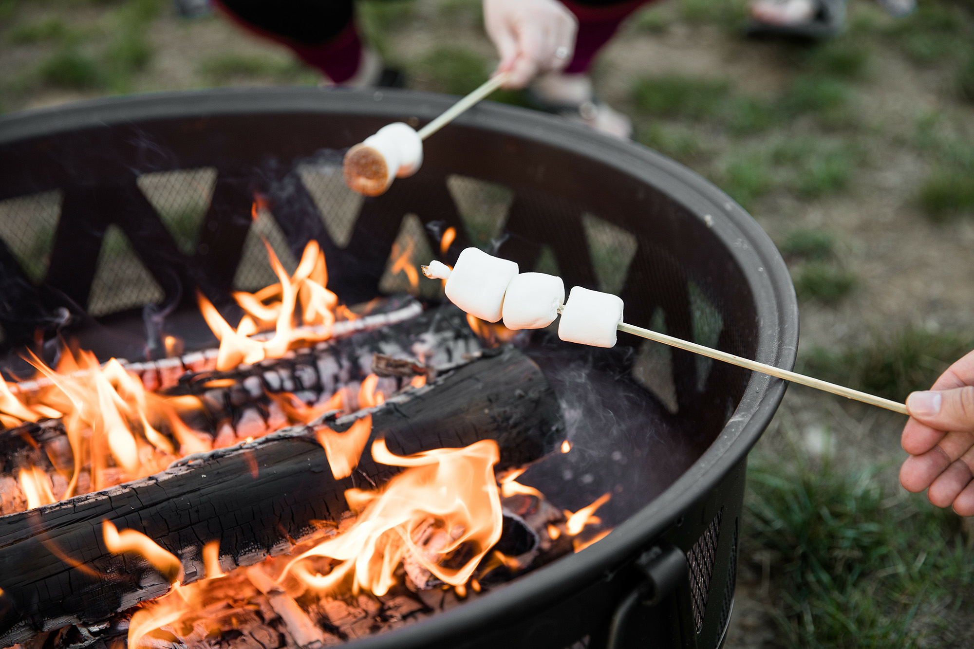 Marshmallow campfire