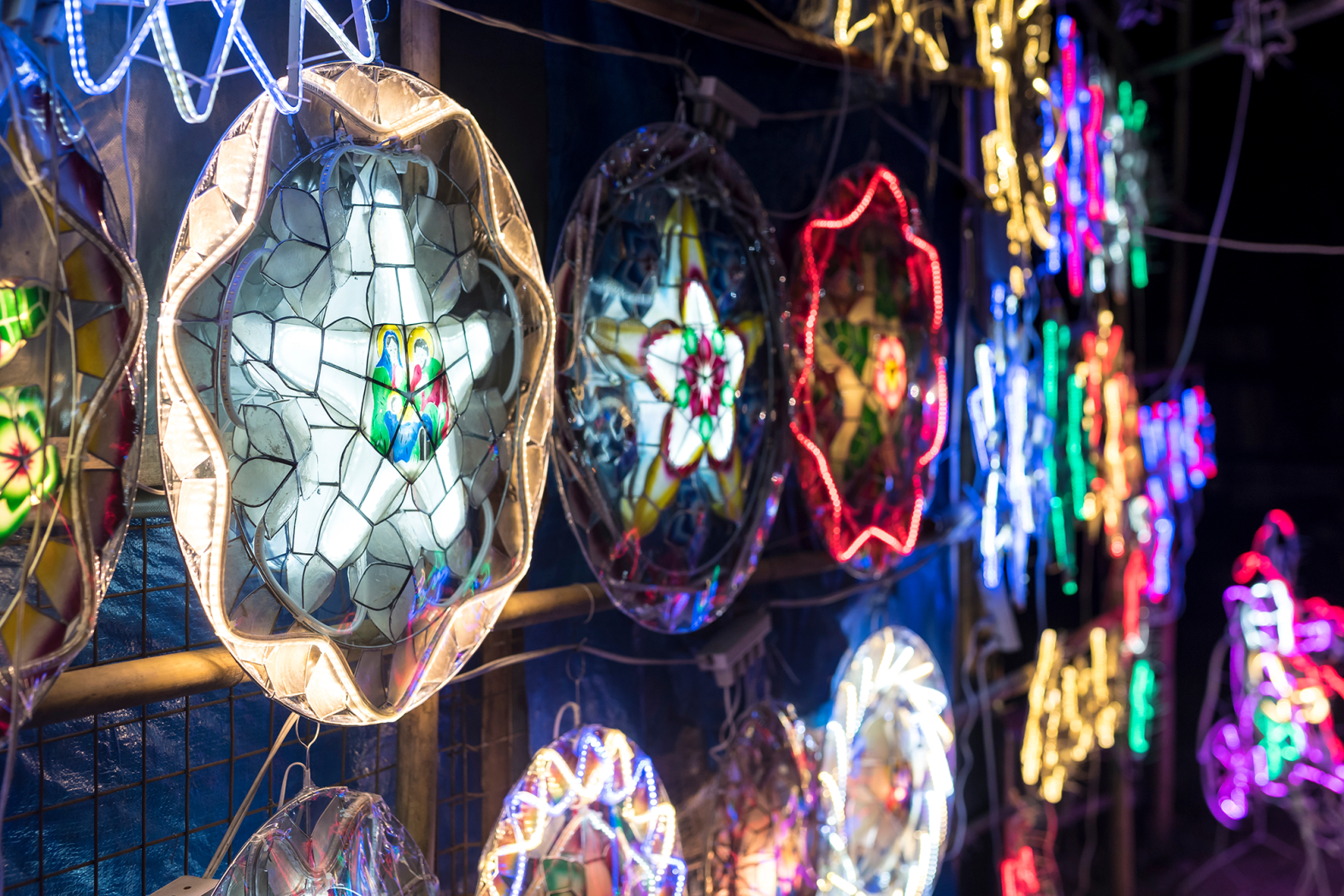 Parol lanterns Philippines