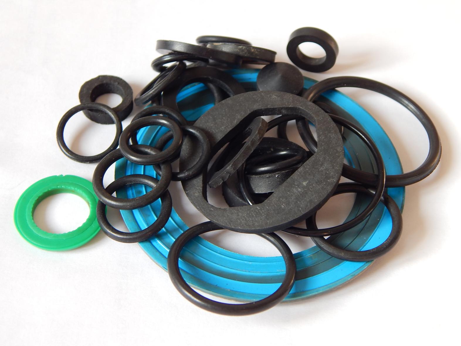 Various types and sizes of o-rings