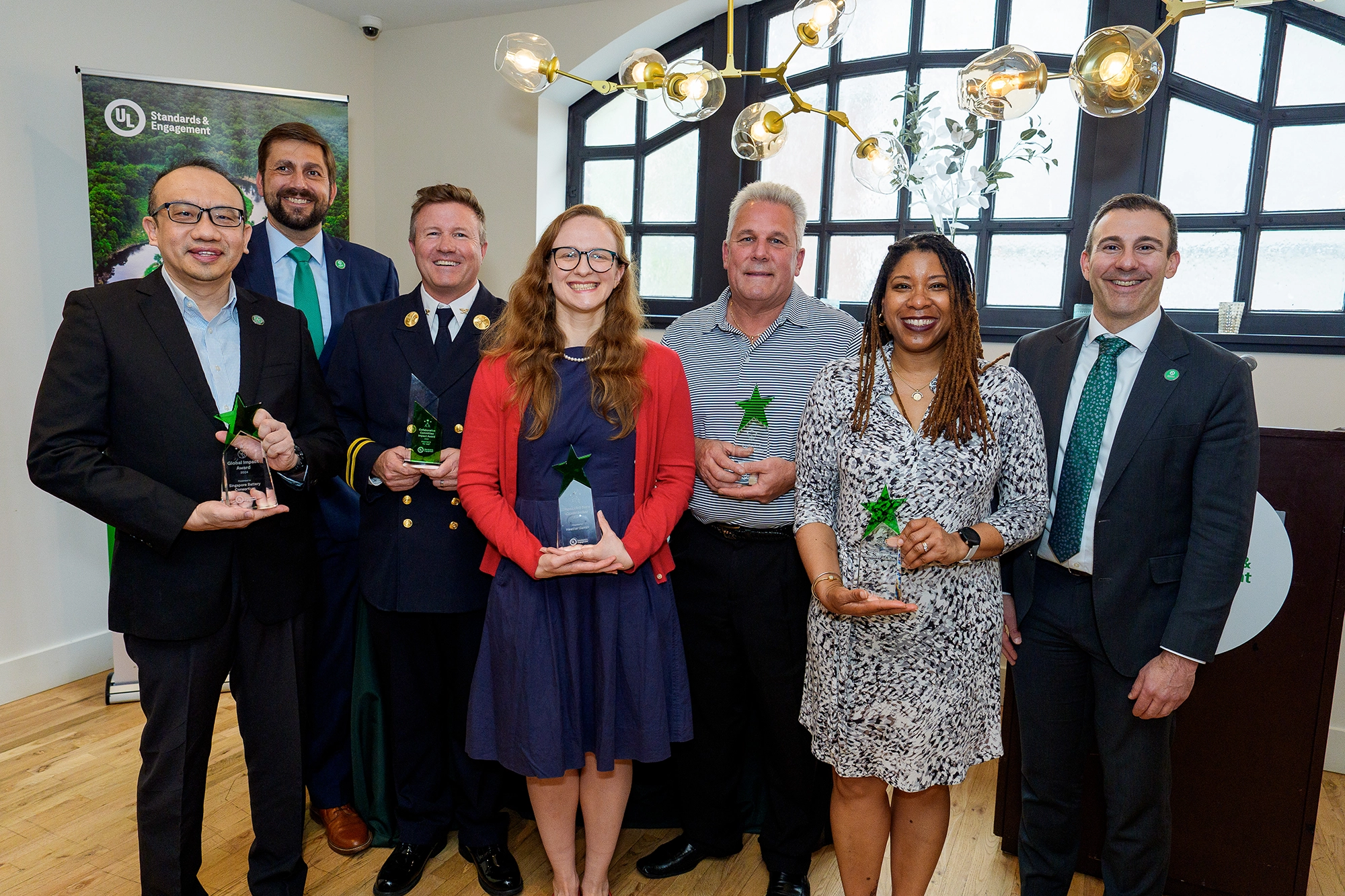 Winners of the 2024 STAR Awards pictured with Dr. George Borlase and Jeff Marootian of UL Standards & Engagement